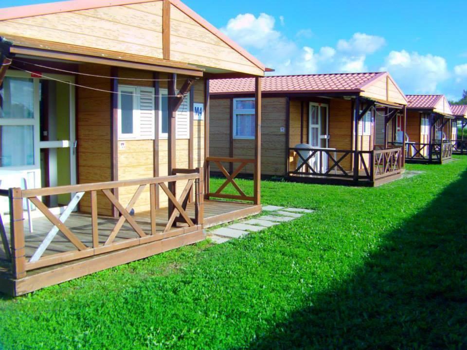 Parque De Campismo Da Ilha Do Pessegueiro Hotel Порту Кову Стая снимка